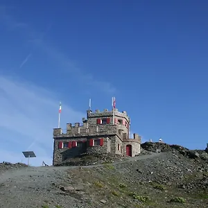 Rifugio Garibaldi Hotel