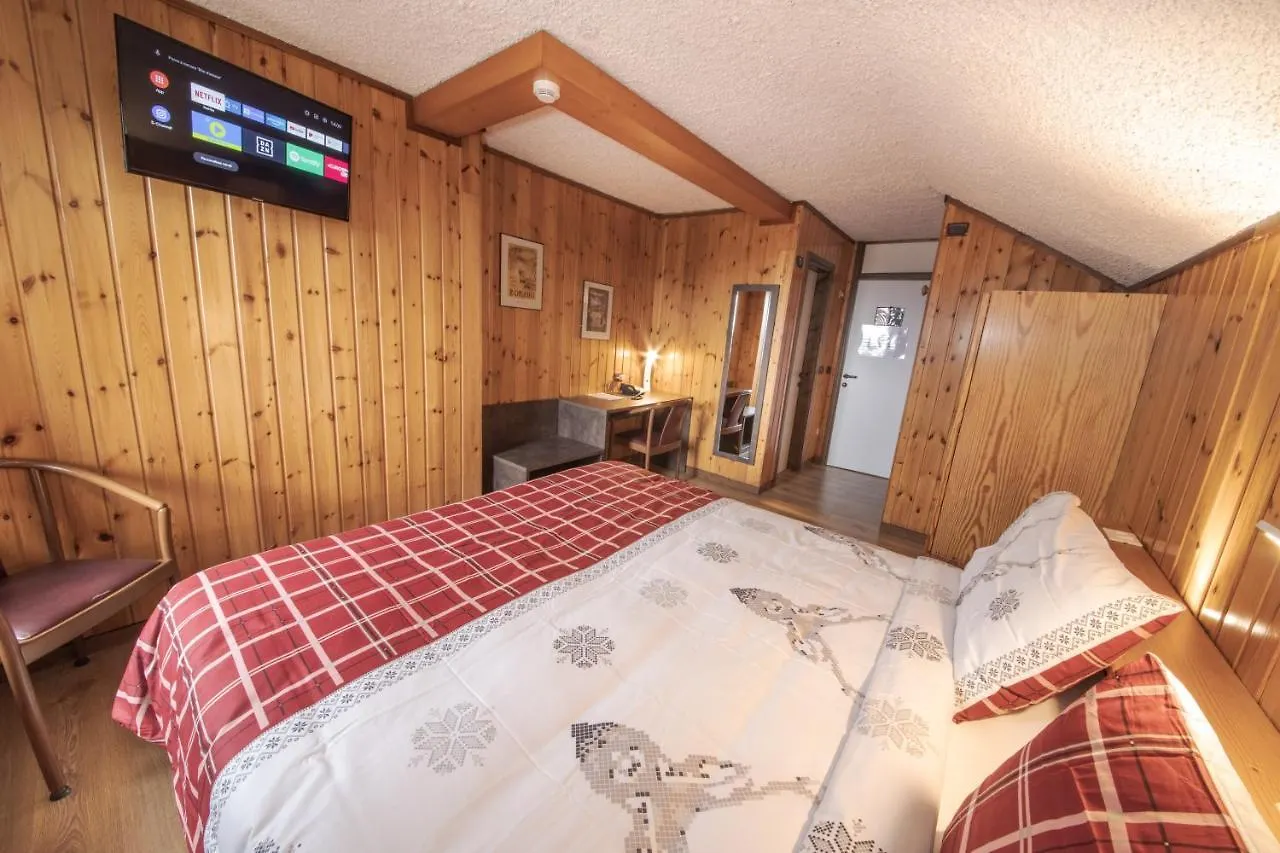 Albergo Quarto Pirovano Passo Stelvio 3*,