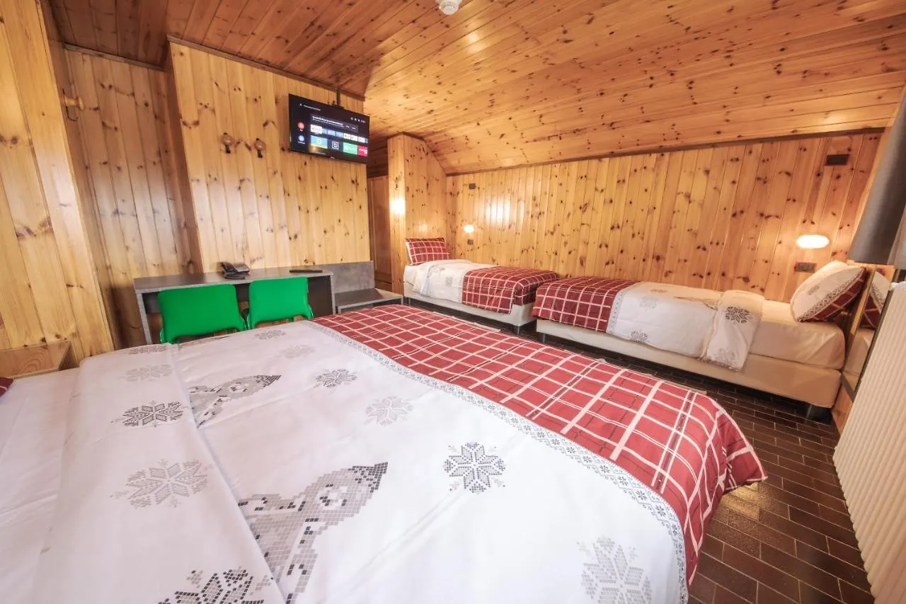 Albergo Quarto Pirovano Passo Stelvio 3*,